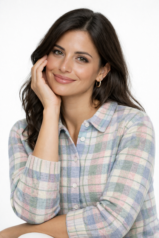 Elena – Blusa con capucha a Cuadros Pastel