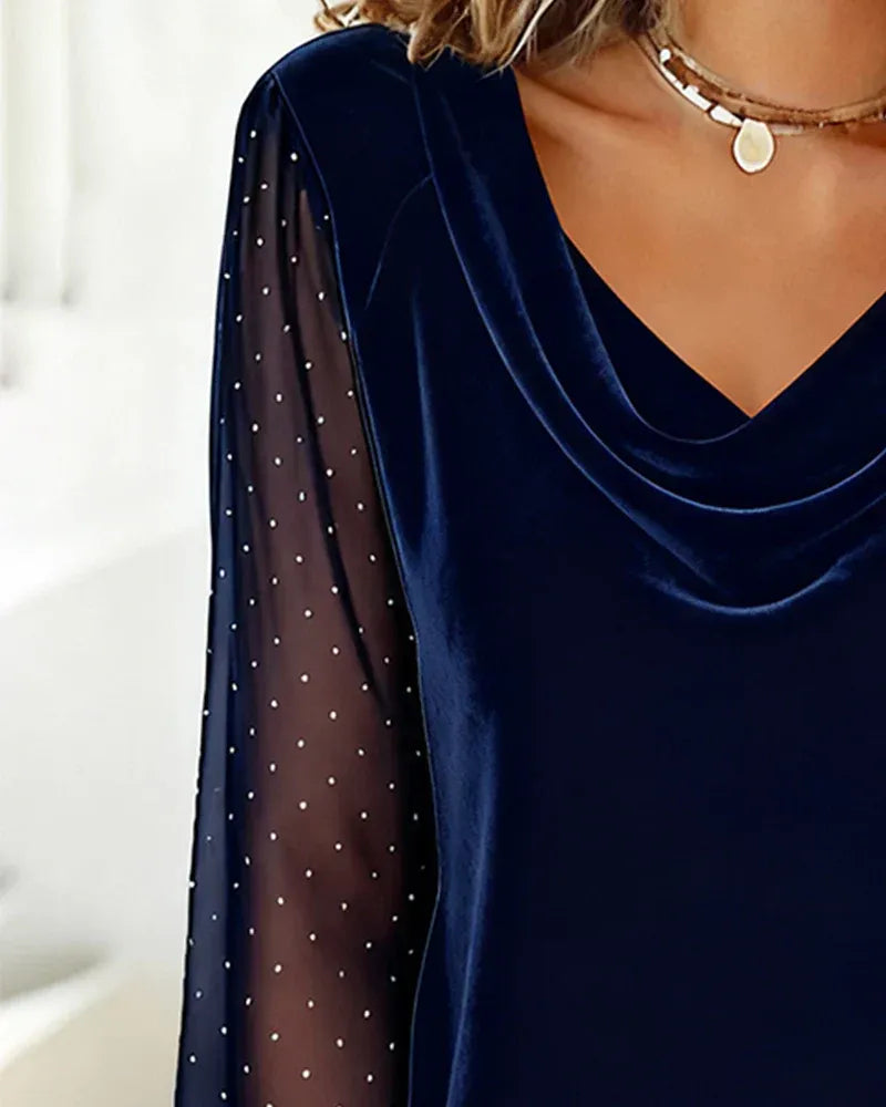 Paula - Blusa con cuello drapeado y paneles semitransparentes