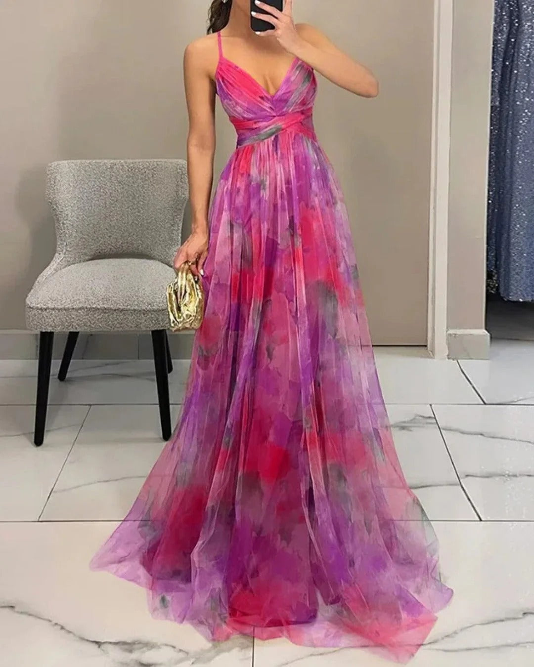 Giselle: precioso vestido largo con estampado floral