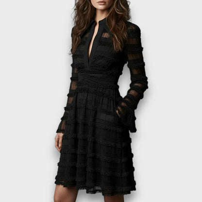 París– Vestido con flecos transparentes